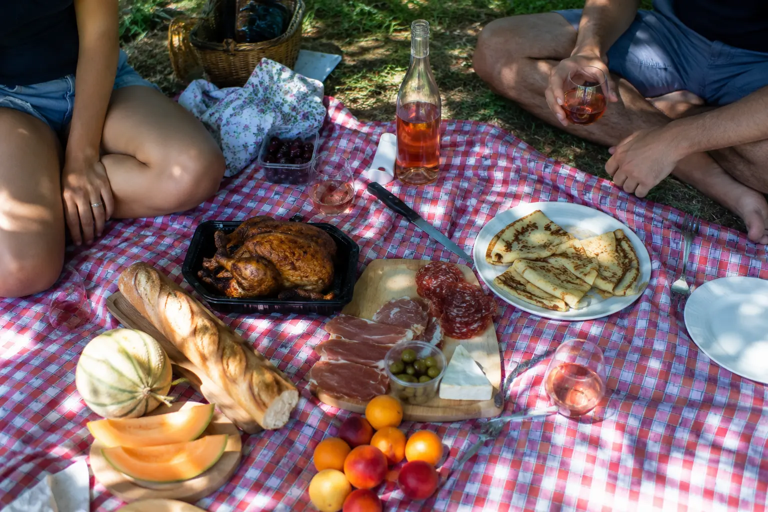 Bastille Day 2026 French picnic with rotisserie chicken baguette and seasonal summer fruit