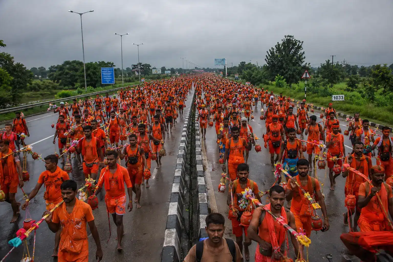 NH-58 highway completely blocked by Kanwar Yatra 2026 pilgrims with no vehicles during peak days